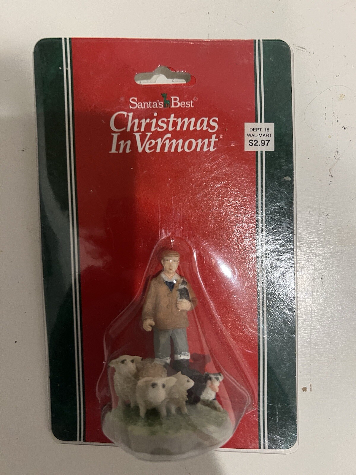 Santa’s Best Christmas In Vermont Village Figure/Accessory