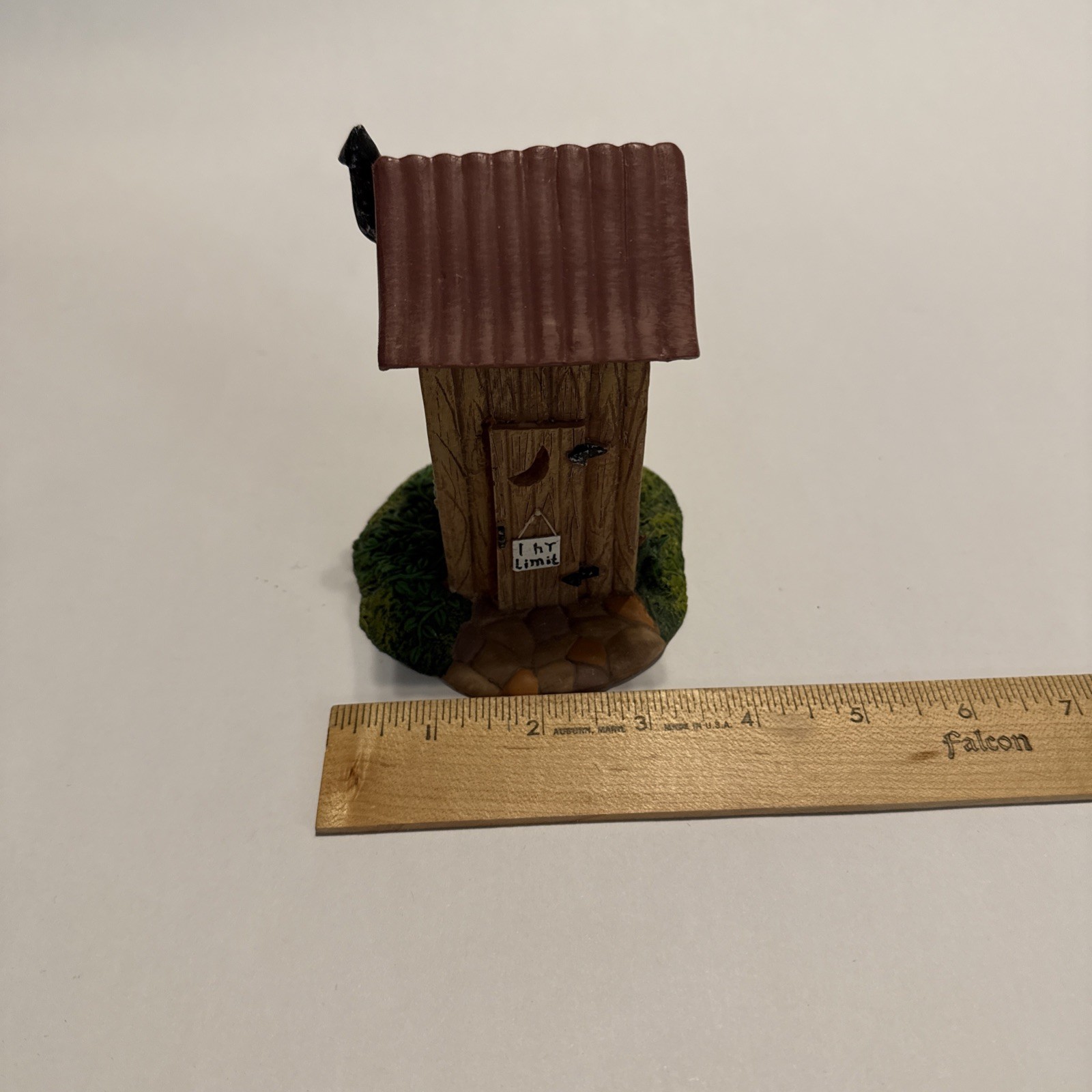 2006 Holiday Time Southern Ranch Collection Outhouse Christmas Village Cowboy