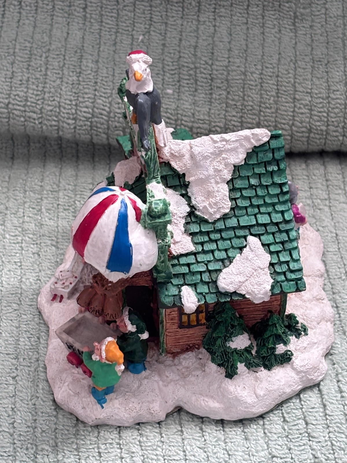 Vintage 1995 Santa’s Town at The North Pole Post Office #ST04
