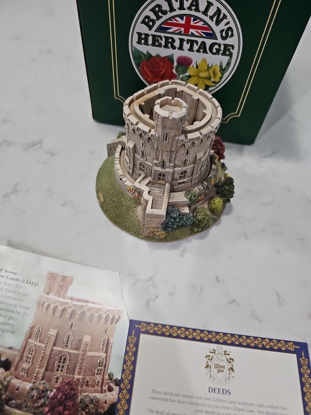 Lilliput Lane Round Tower Windsor Castle- Britain’s Heritage L2212