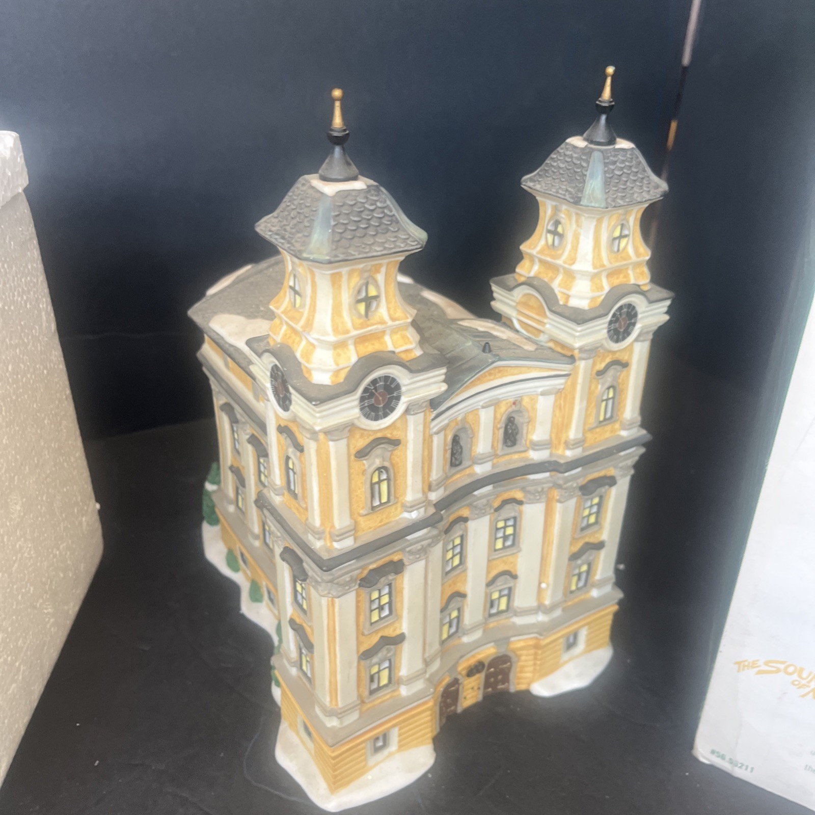 Department 56 Dept Alpine Village Series Wedding Church The Sound of Music 56211
