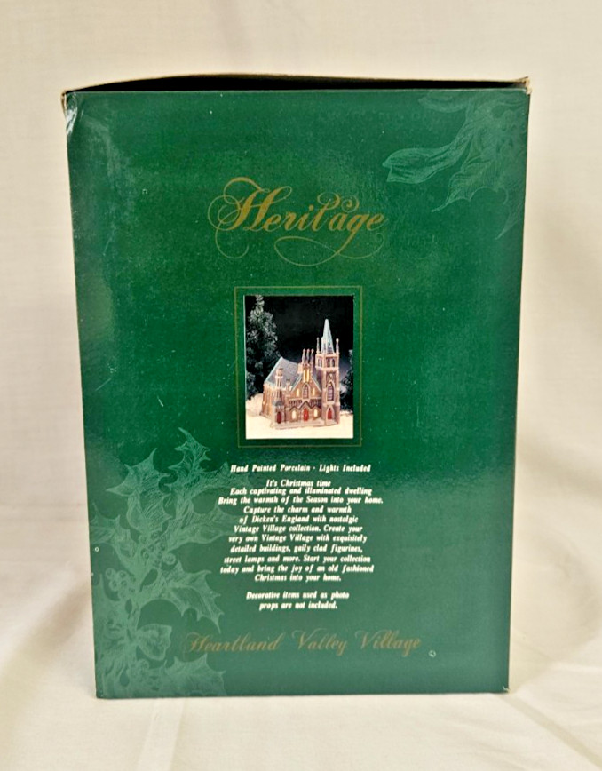 Dickens Keepsake Porcelain Lighted House Cathedral Church