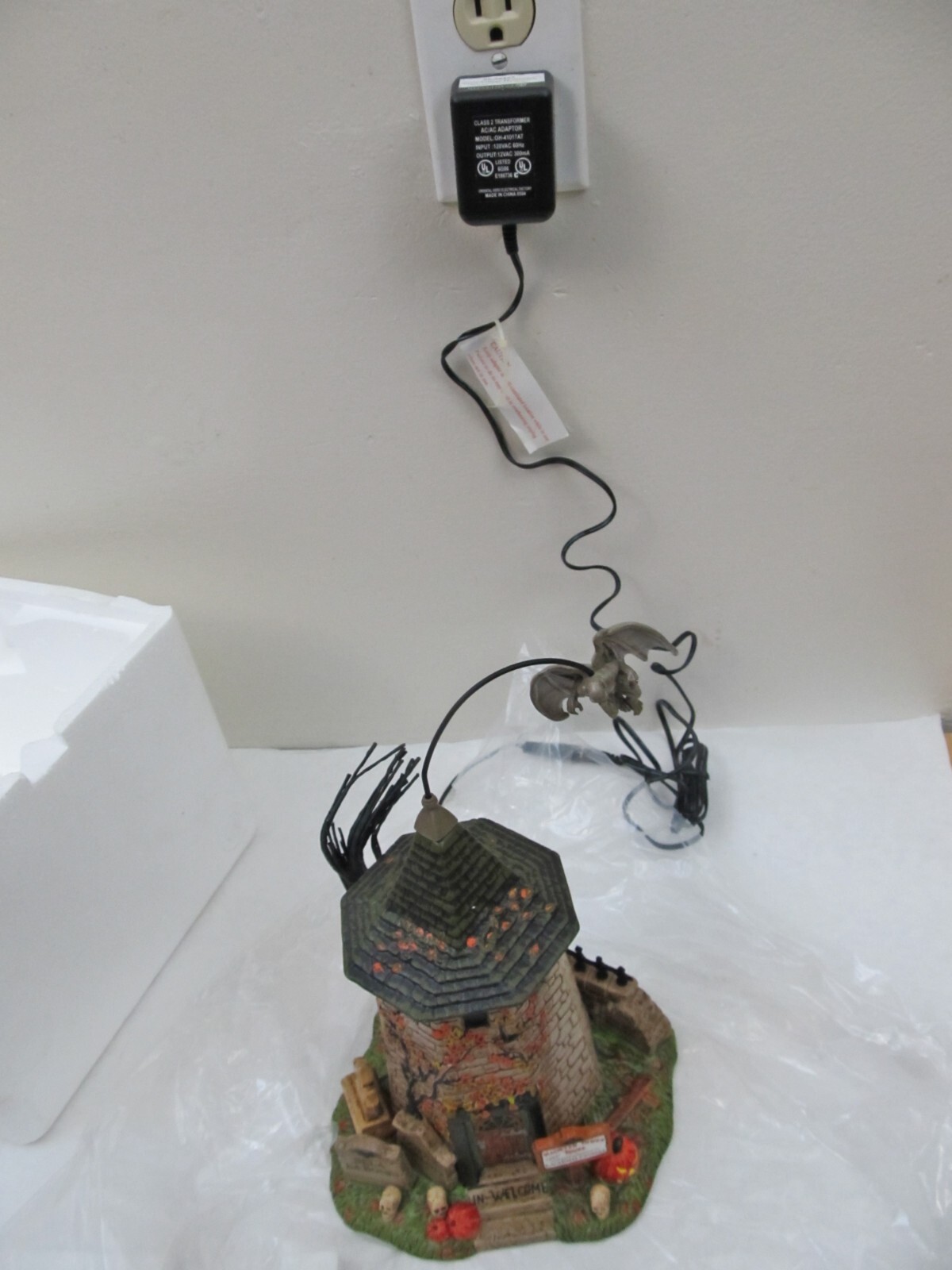 Department 56 Haunted Tower Tours w/ Rotating Gargoyle, unused – FAST SHIPPING