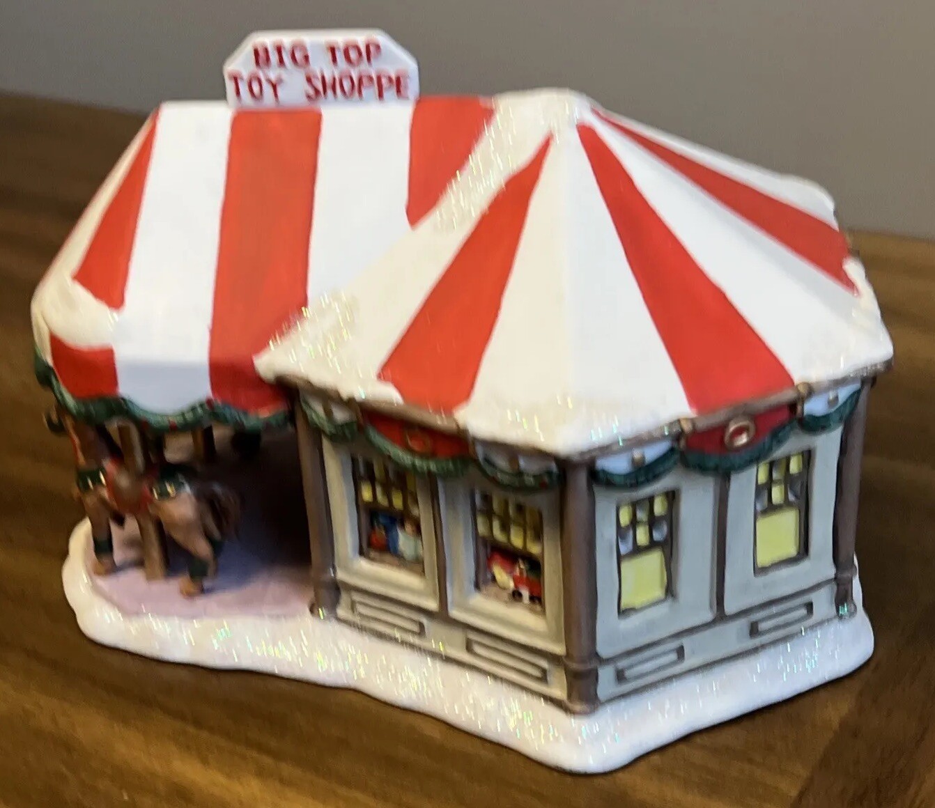 Santa’s Workbench Big Top Toy Shoppe Christmas Village Building Victorian Series