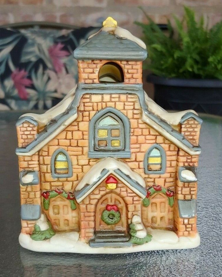 1987 Lefton Christmas Colonial Hand Painted Musical Church-Byron Wood