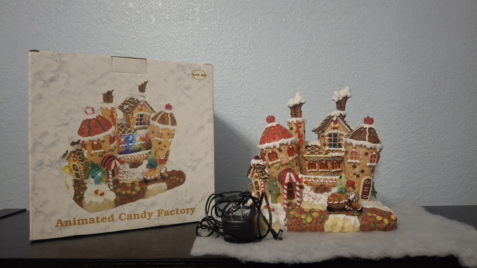 RARE Animated Candy Factory Gum Drop Ginger Bread House Store Christmas Village