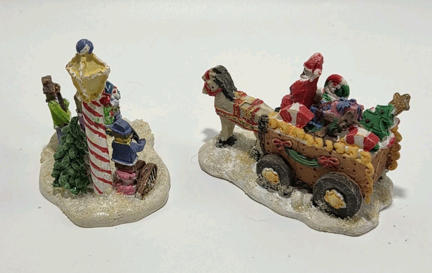 VTG 7 Gingerfrost Lane Gingerbread Figurines Families Ice Skating Caroling Santa