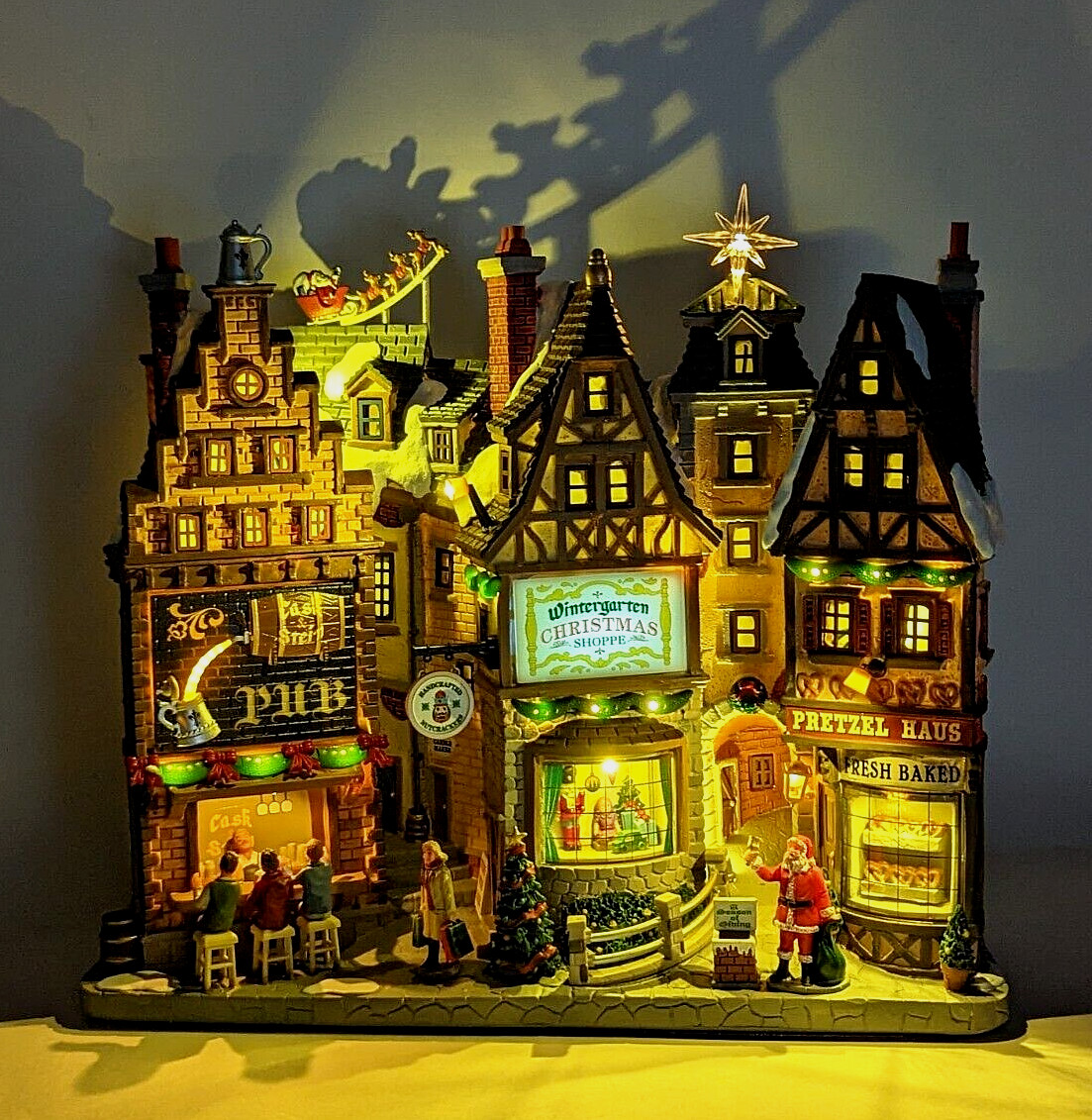 Lemax Wintergarten Lane Facade German Christmas Village Santa Pub Nutcracker LED