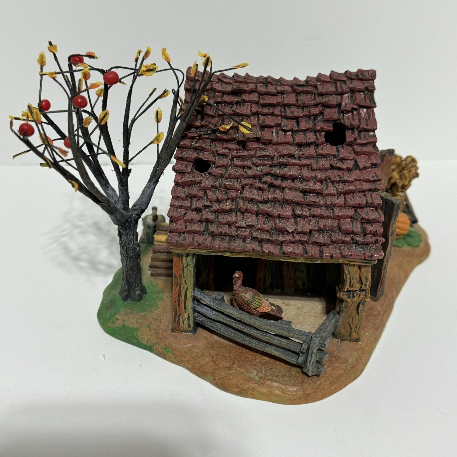 Department 56 New England Village Series “It’s Almost Thanksgiving” W/ packaging
