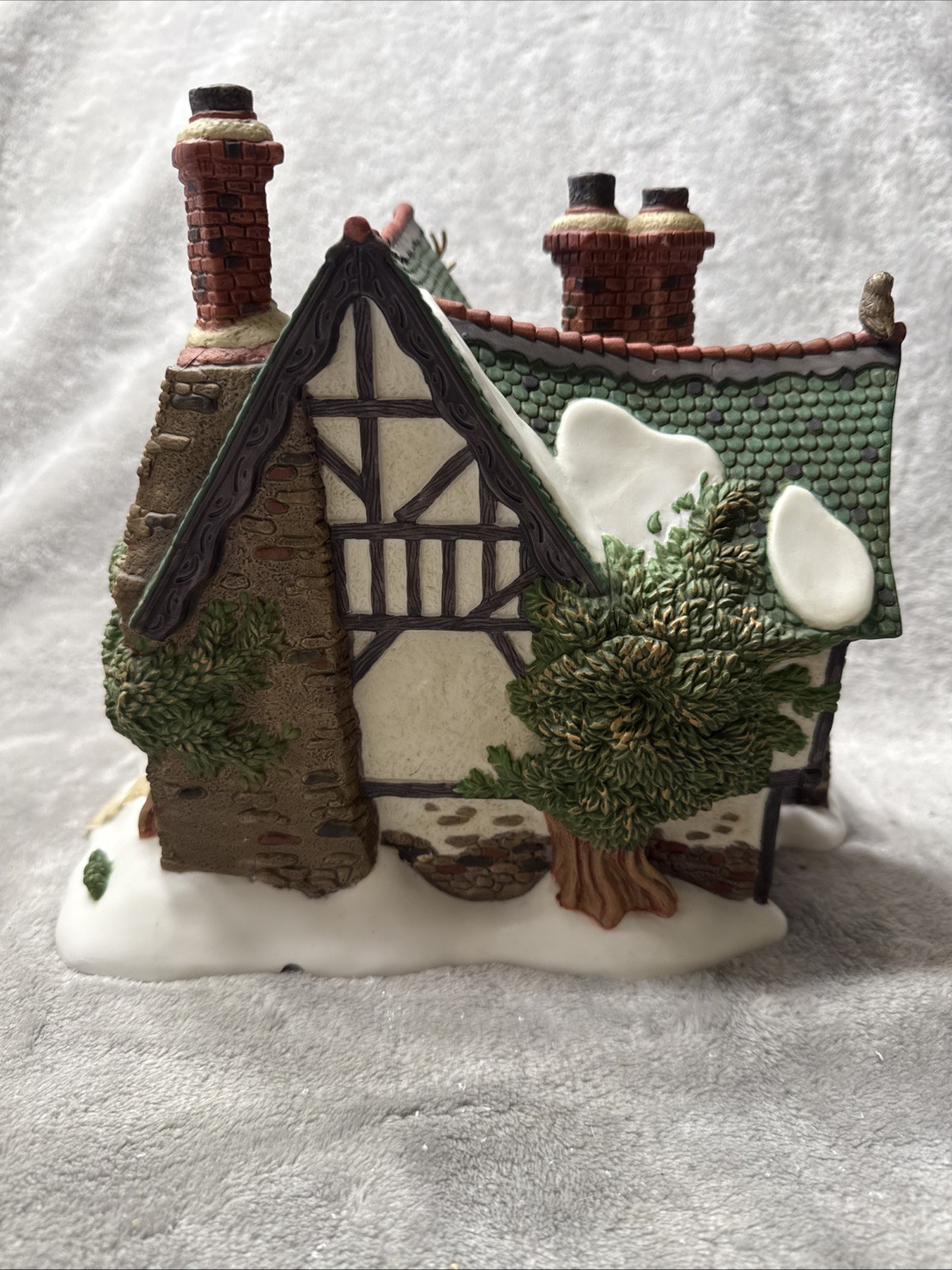 Department 56 – Staghorn Lodge – 56.58445 Dickens’ Village Series