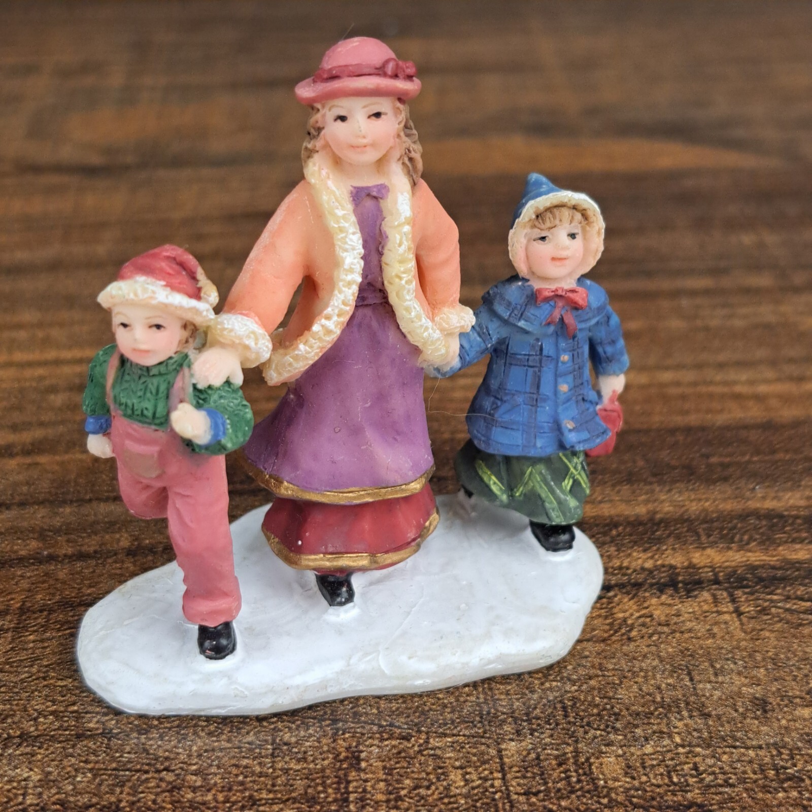 Grandeur Noel Victorian Village Christmas 2003 Mother w/ 2 Children Replacement