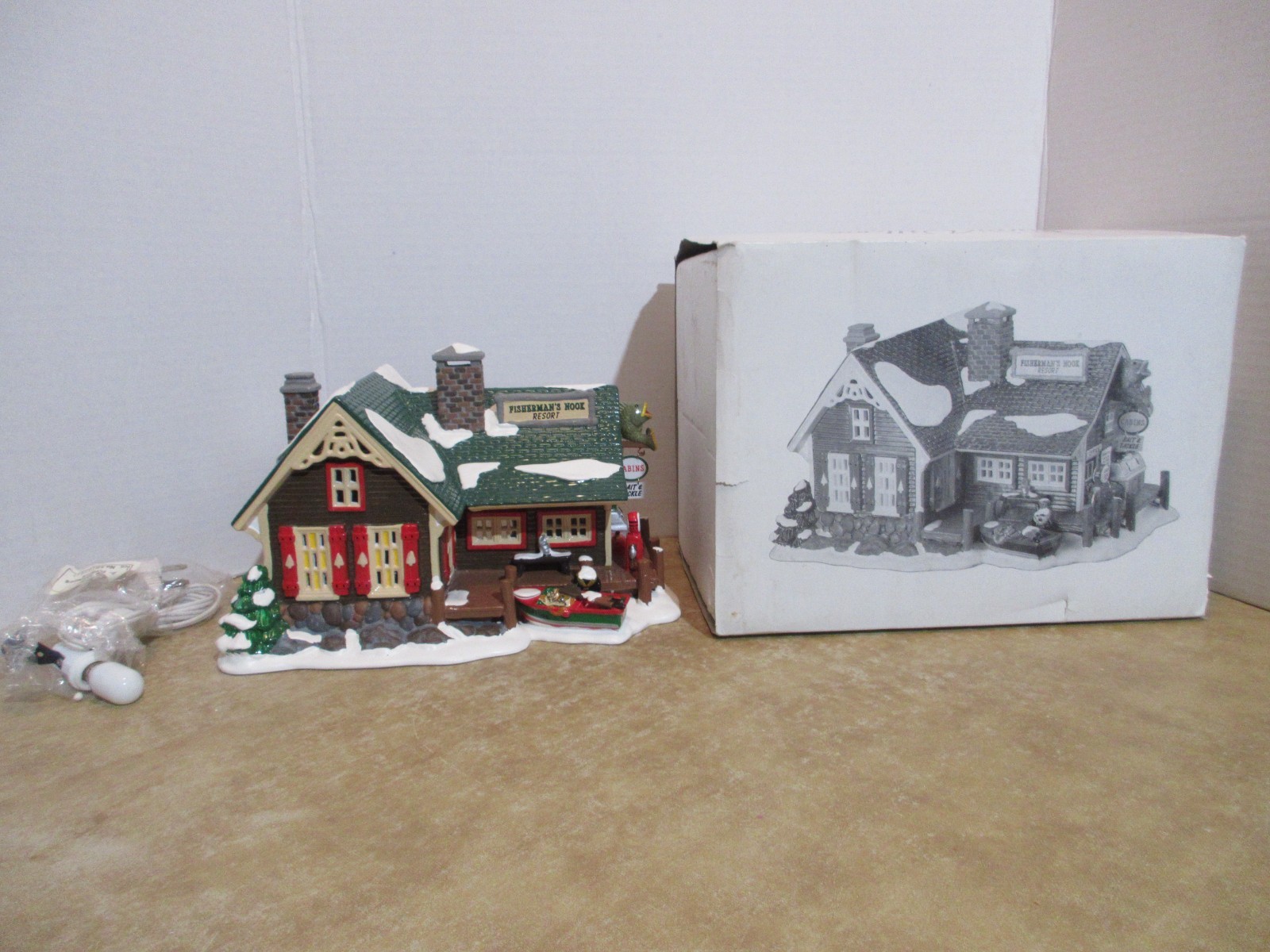 Dept. 56 Snow Village 1994 Fisherman’s Nook Resort #5460-7