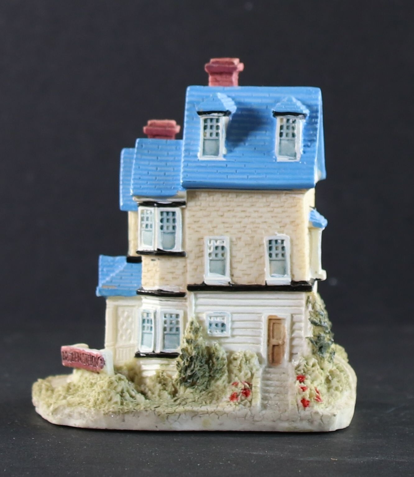 Vintage Liberty Falls Doctor Steven’s Home Office AH37 The Americana Collection