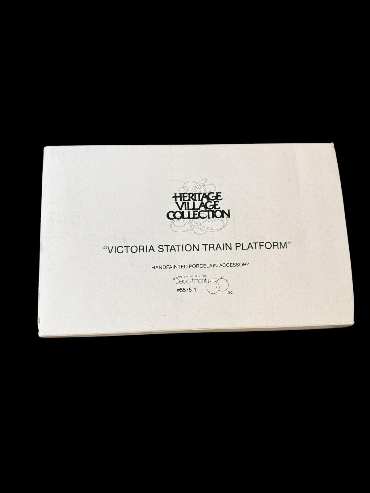 Dept.56 Christmas Village Train Station Platform No. 2 Porcelain Metal