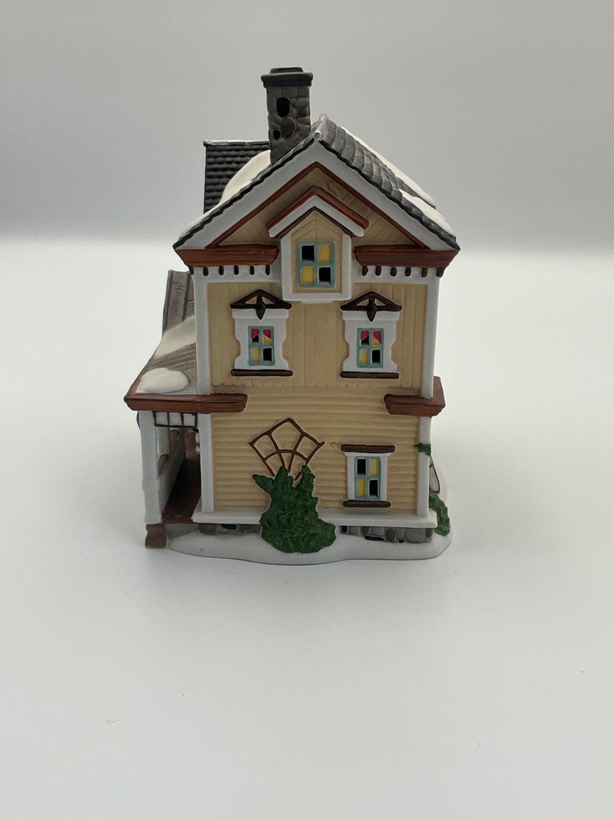 Dept 56 New England Series 2011 Lakeshore Holiday House Lighted New Best Friend