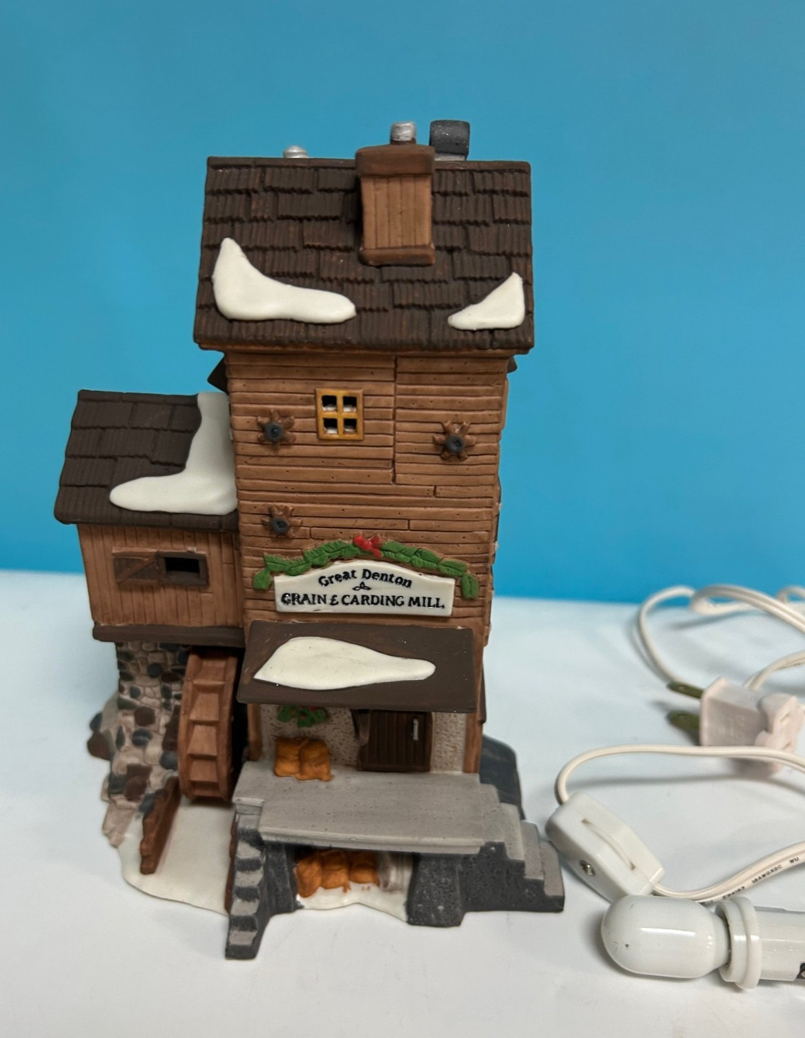 Dept 56 GREAT DENTON MILL box lighted #5812-2 vintage Heritage Dickens Village