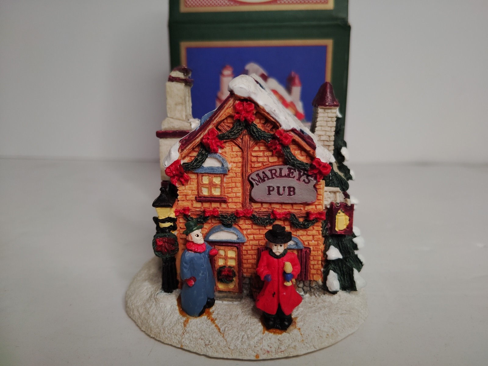 Crystal Falls Village Collectibles Christmas Marley’s Pub Figurine Decorations
