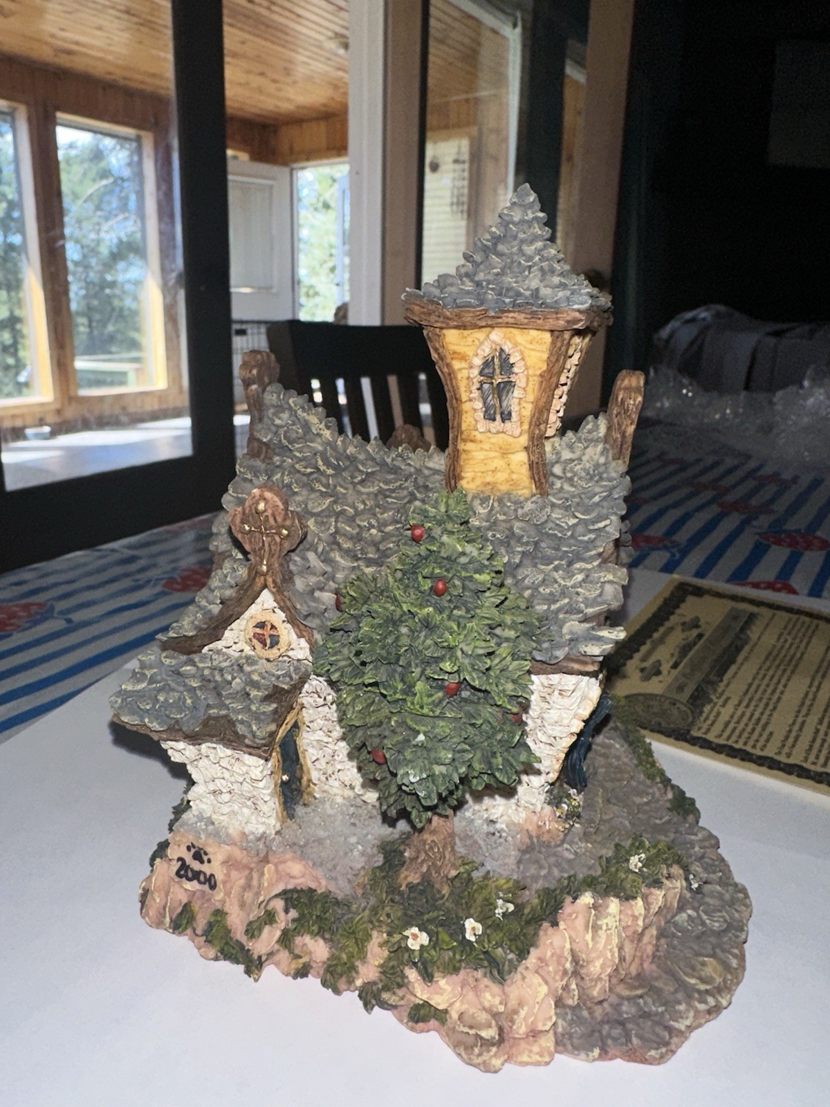 Boyd’s Bears Bearly Built Villages The Chapel in the Woods