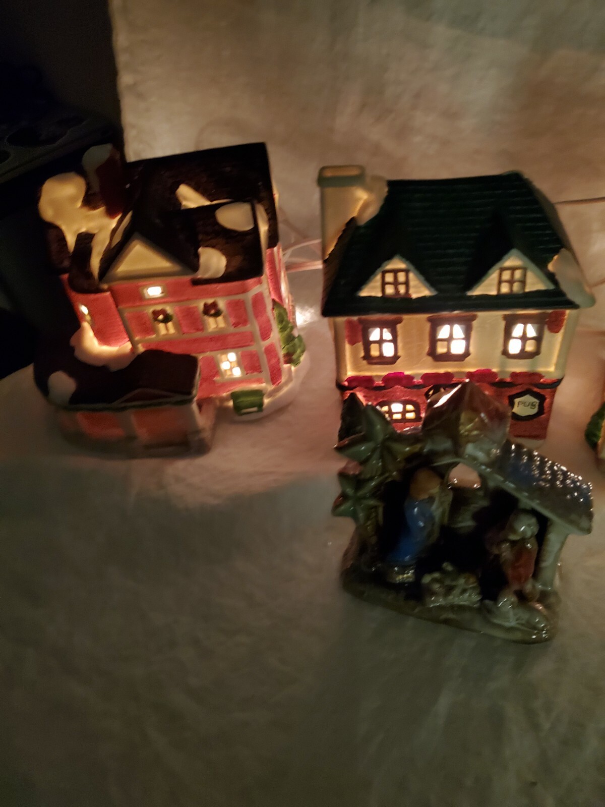 Dickensville Collectables Houses by Noma In Original Box