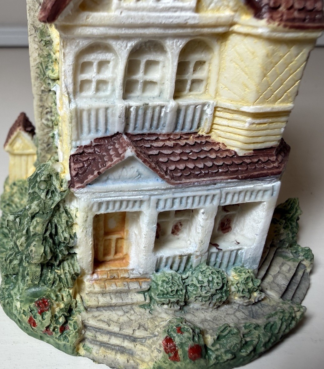 The Americana Collection AH40 The Clark Mansion NIB