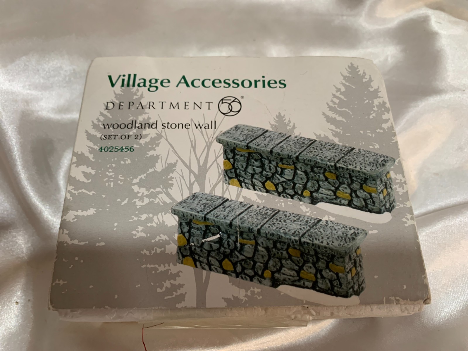 Department 56 Woodland Stone Wall Set of 2 Village Accessory #4025456 Enesco
