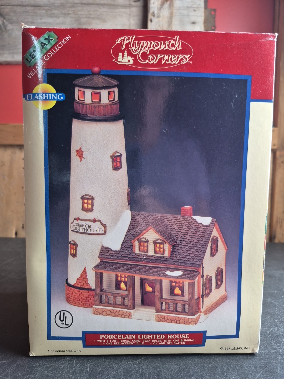 Lemax White Cliff Lighthouse Flashing Lighted House Coastal 1997