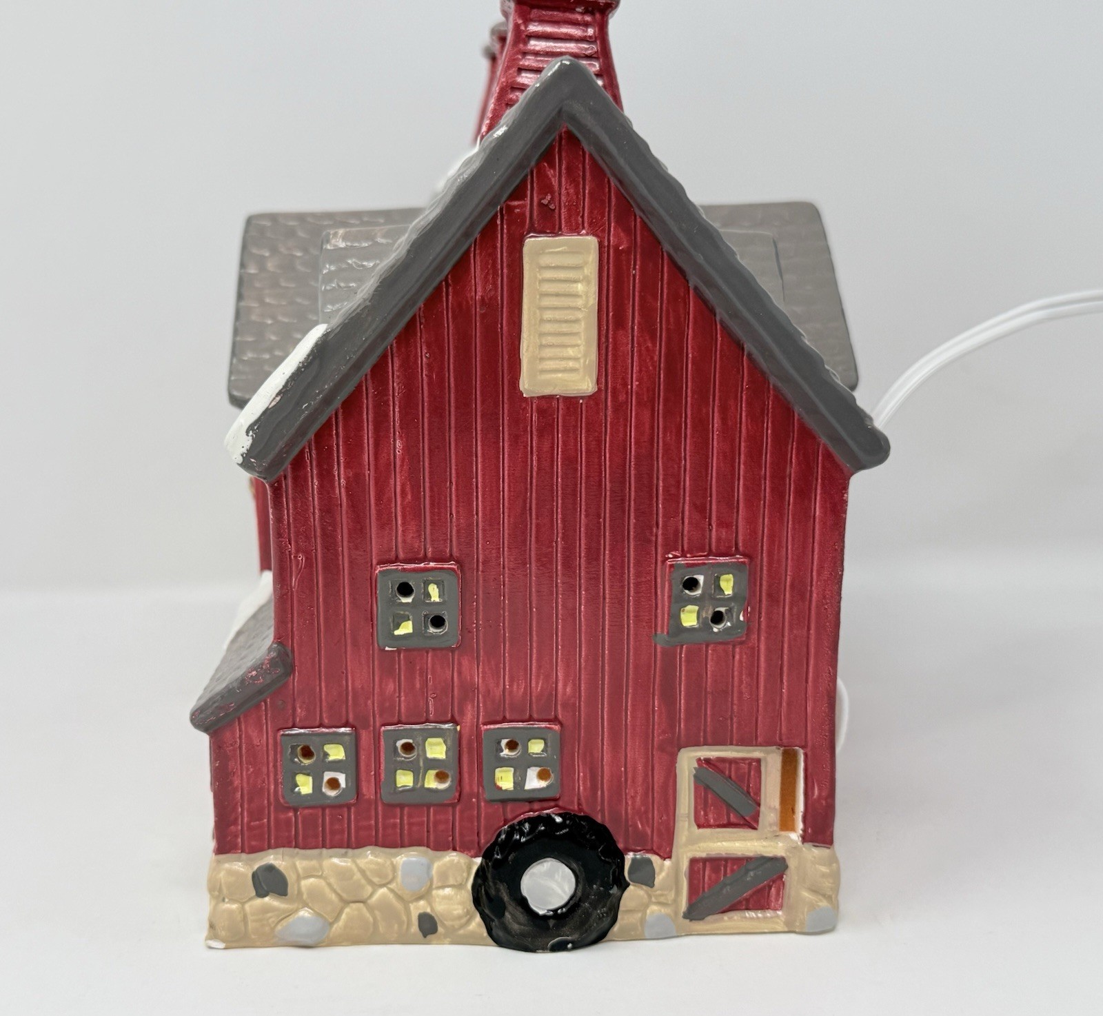 Dept 56 Snow Village 1987 RED BARN #50814 Retired 1988 With Light No Box Read