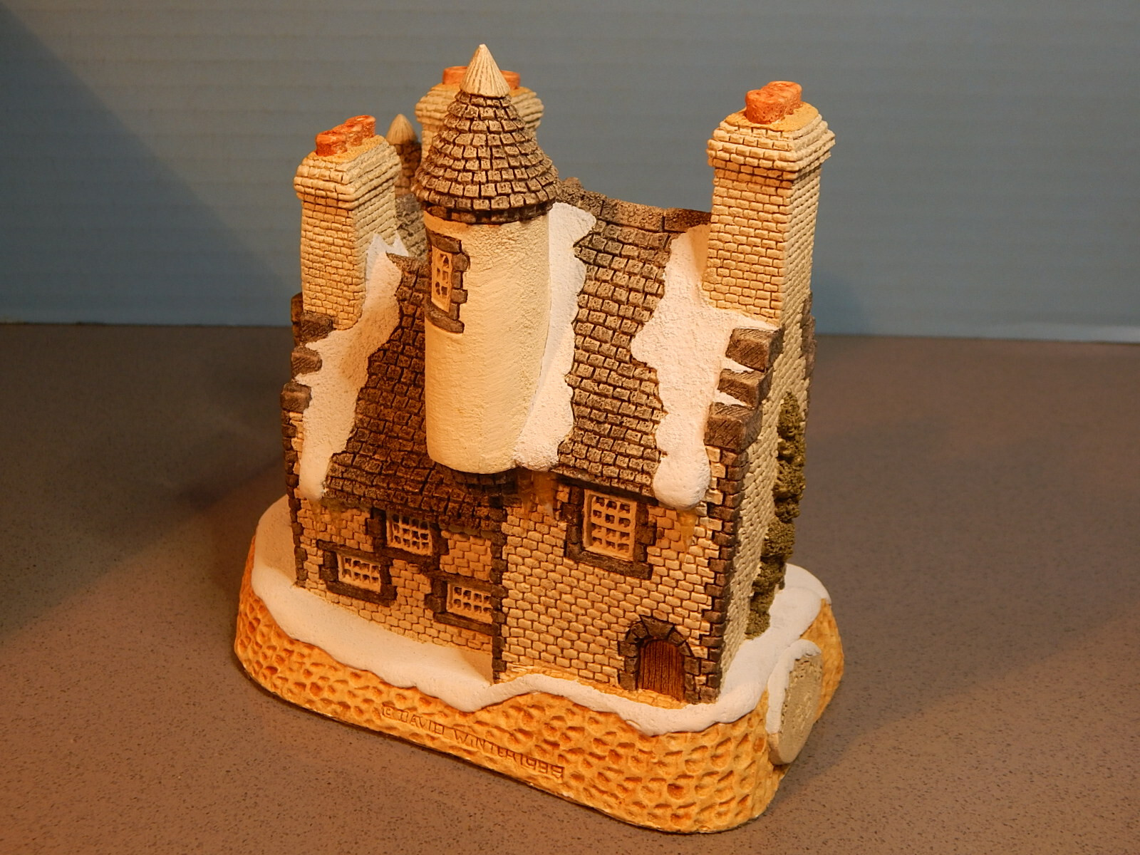 Christmas In Scotland & Hogmanay 1988 David Winter Castle Retired Orig Box COA