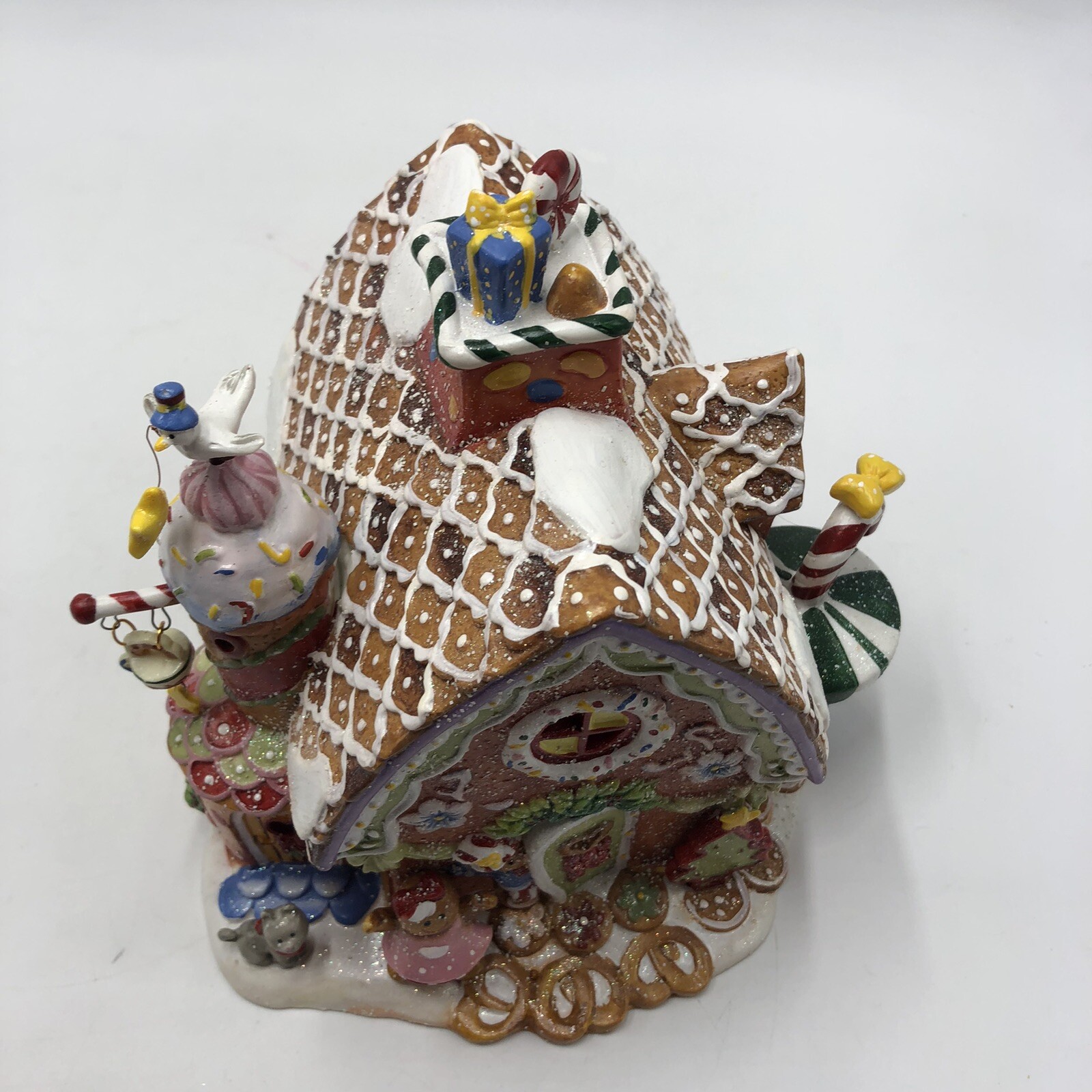 Sugarplum Valley Limited Edition Deluxe Porcelain Lighted Gingerbread Candy.
