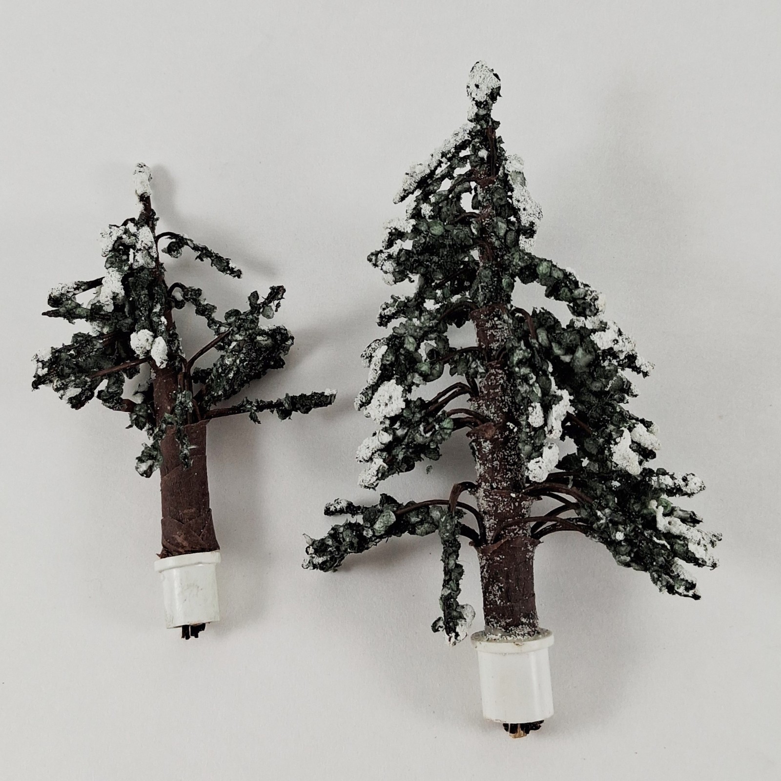 Lemax High Meadow Skating Pond Christmas Village – Replacement Parts only