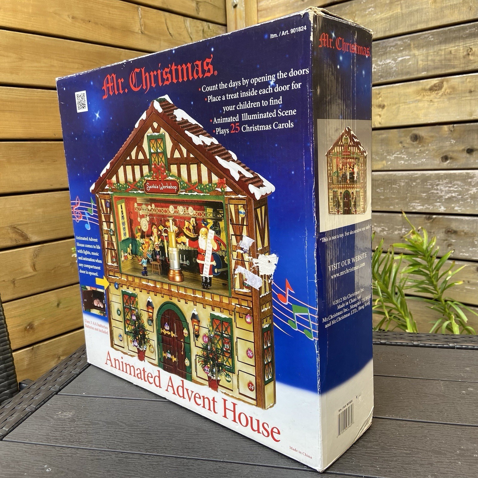Mr. Christmas Animated Advent House Lights Music Motion 25 Carols Tested Working