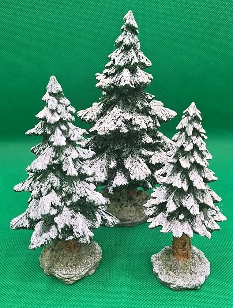 Dept.56 “Snowy Scotch Pines” Set of 3 #52615 Christmas Village With Box