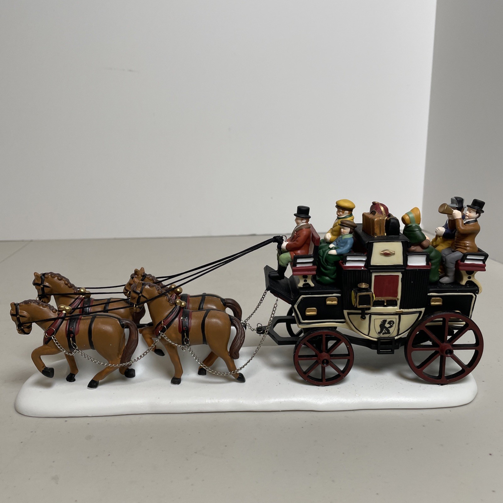 Department 56 “Holiday Coach” Heritage Village Collection 5561-1 Retired