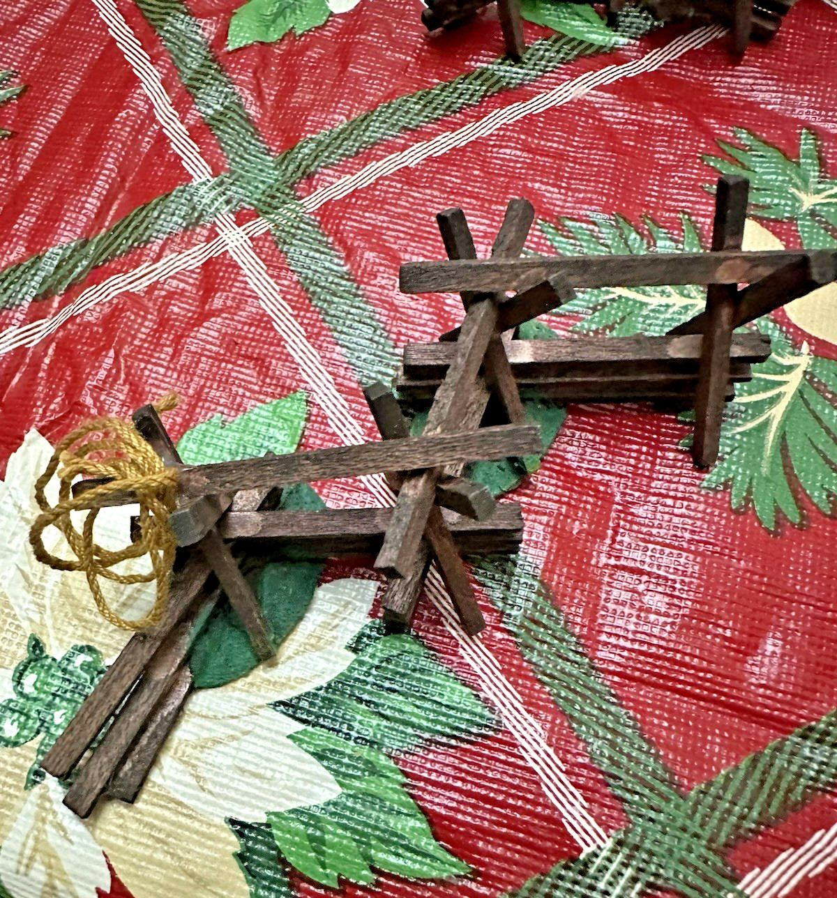 Coventry Cove Lemax Split Rail Fence Christmas Village Rustic Set Of 6 & 2 bales