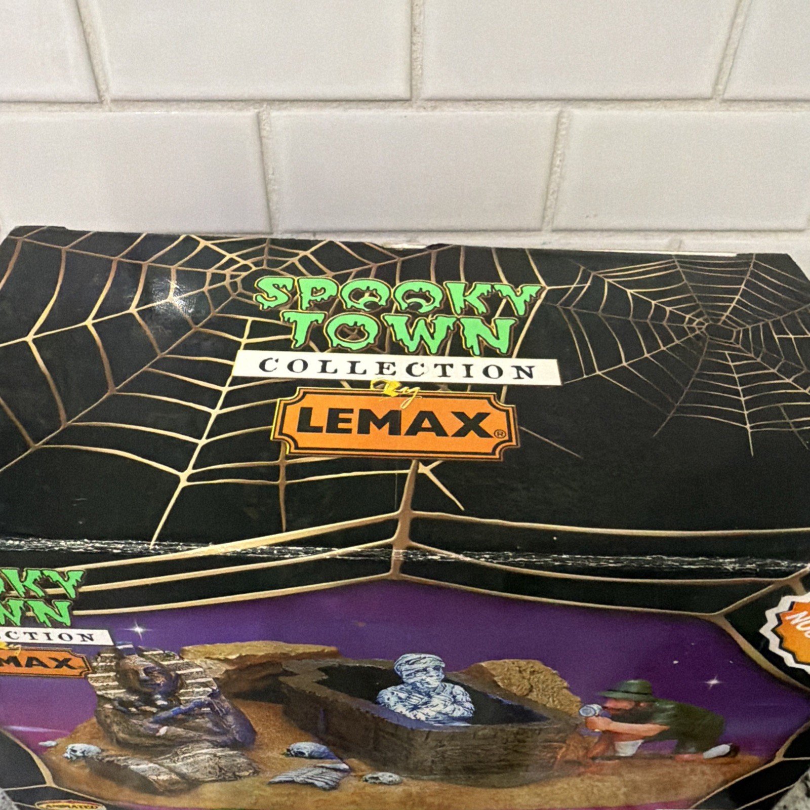 The Mummy’s Tomb Egyptian Zombies Lemax Spooky Town Halloween Retired 2007