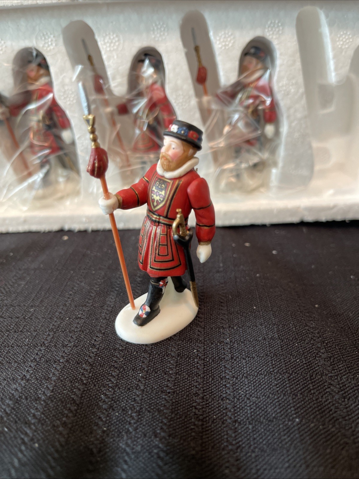 Dept 56 Heritage Village “Yeomen of the Guard” Set of 5 #58397 Retired Yeoman