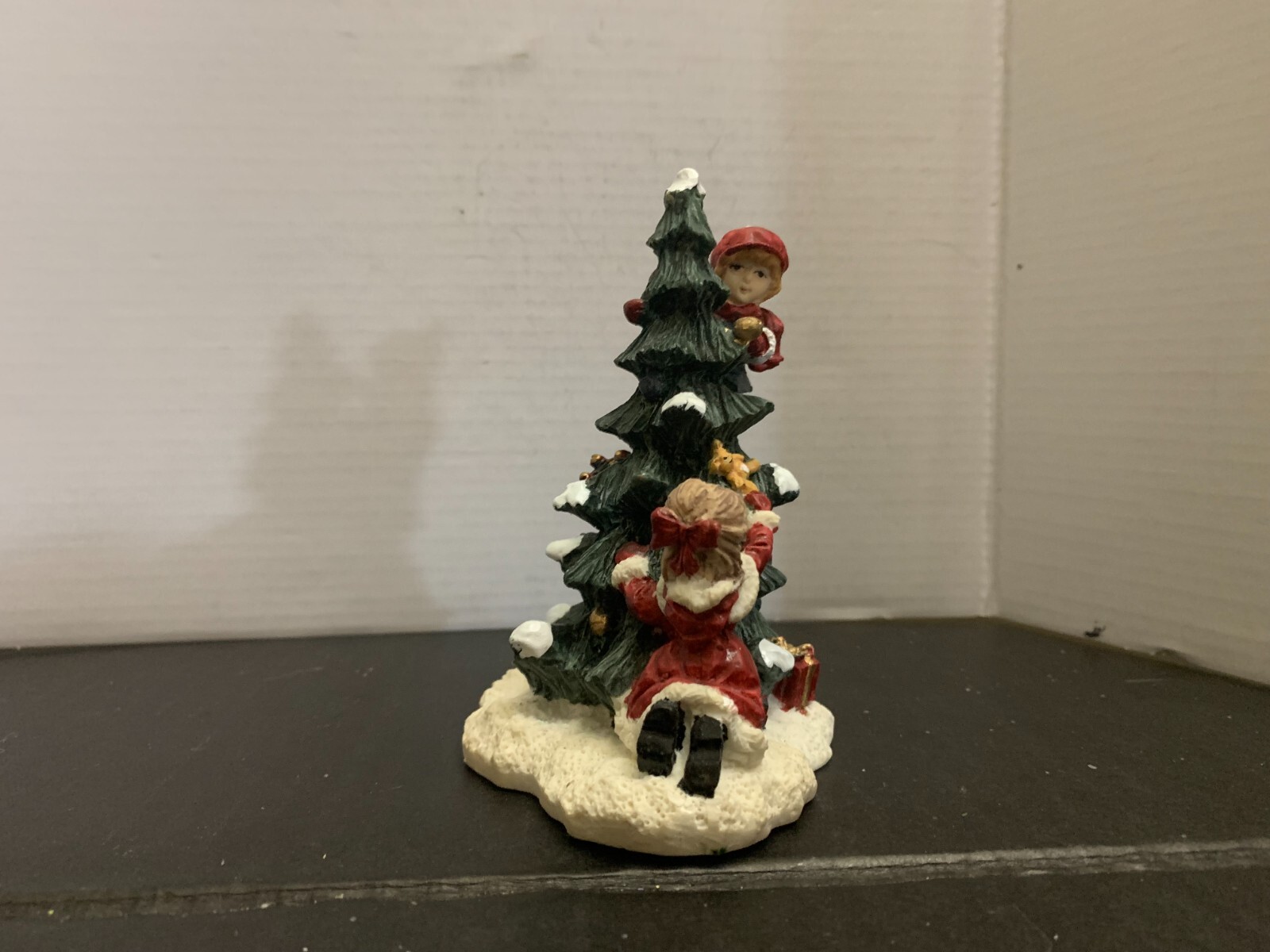 Vintage Village Christmas Decorating The Tree Figurine