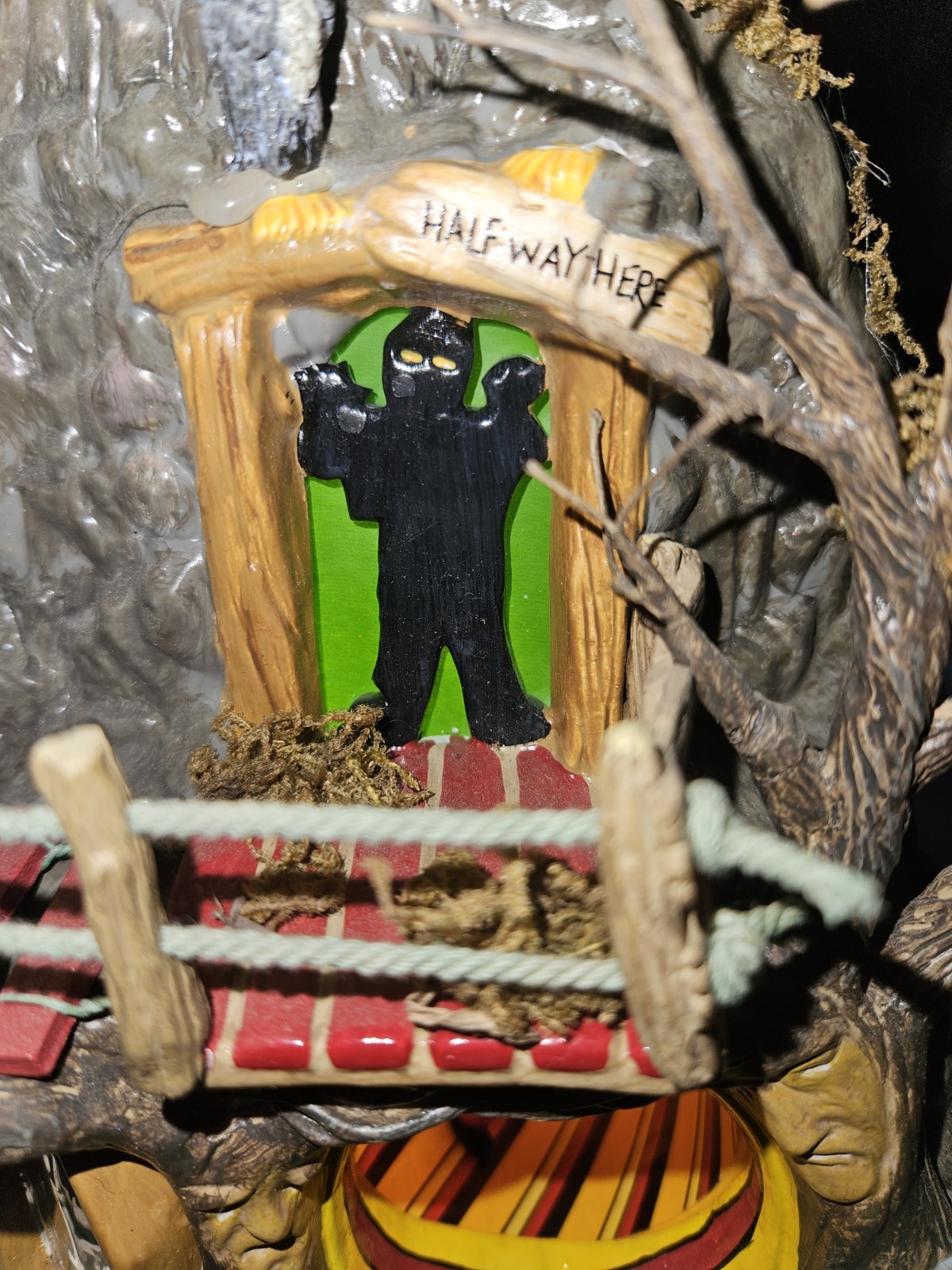 Dept 56 – Haunted Fun House