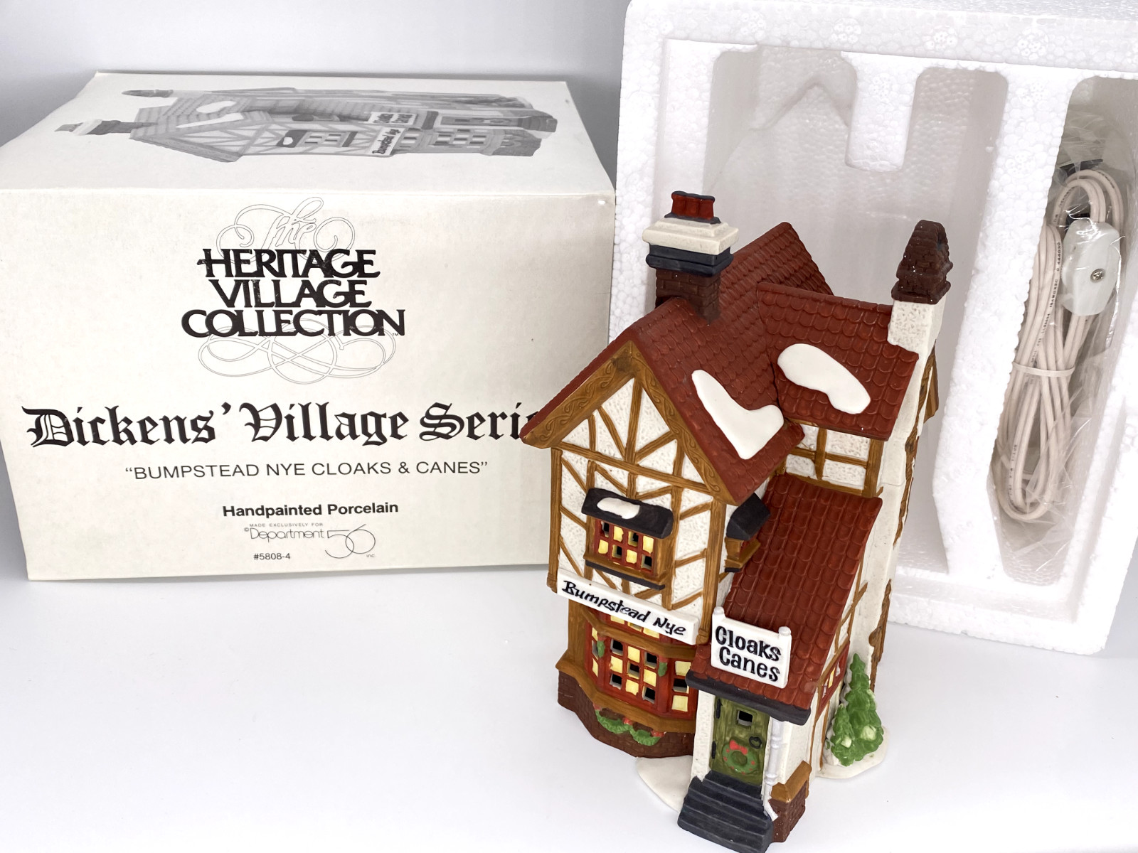 Dept 56 58084 Bumpstead Nye Cloaks Canes 5808-4 Dickens Village Shop Clothes Sew