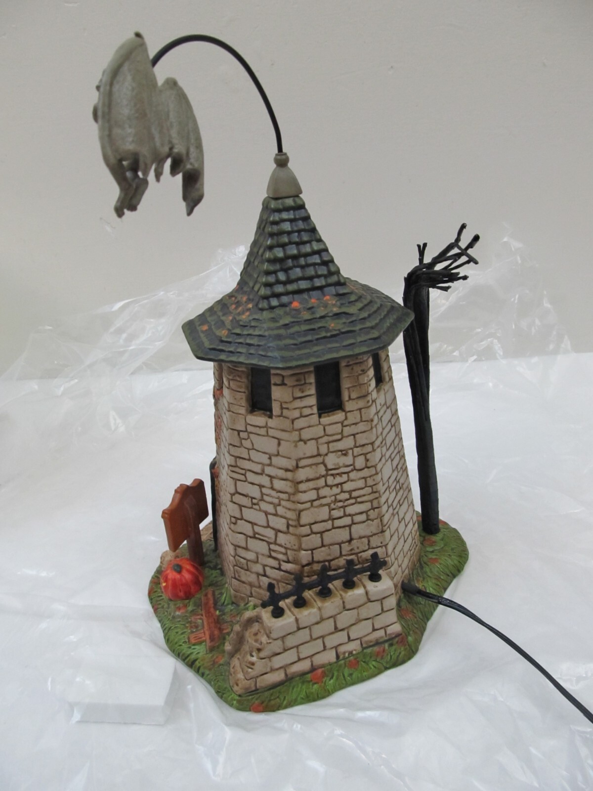 Department 56 Haunted Tower Tours w/ Rotating Gargoyle, unused – FAST SHIPPING