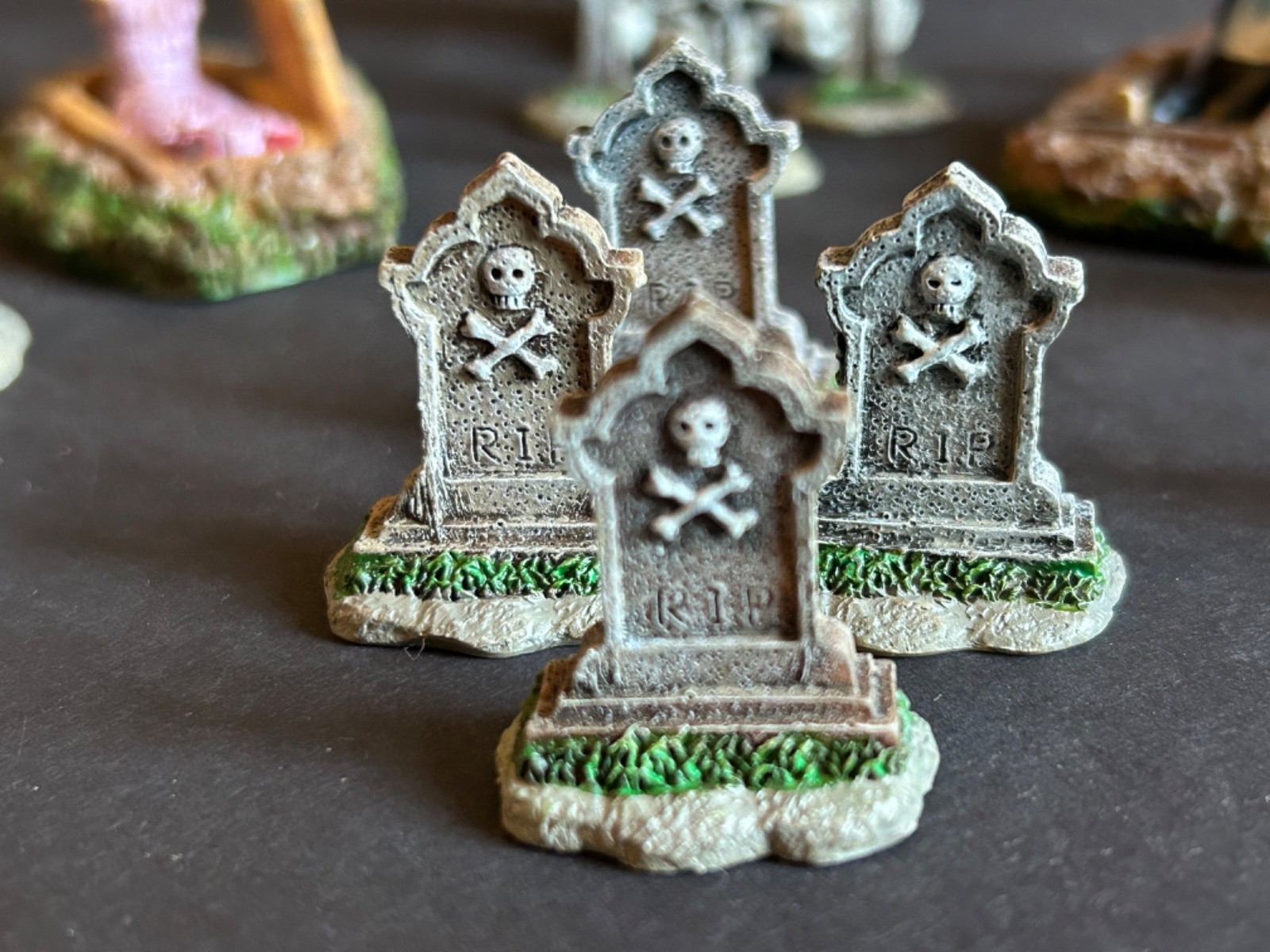 Lemax Coffins Tombstones Vulture Zombies 19 PC Lot Spooky Town Halloween Village