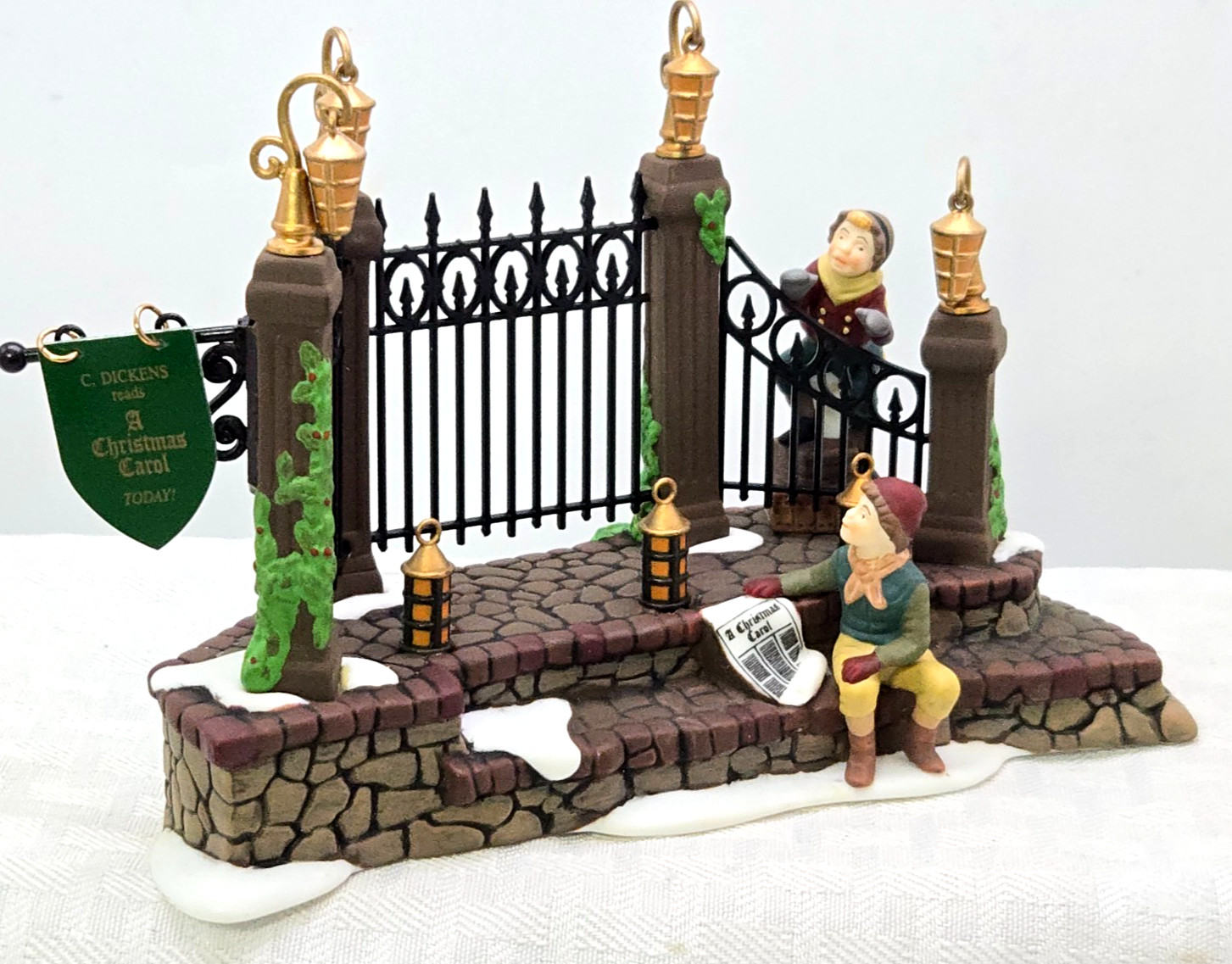 Dickens’ Village Series Set “A Christmas Carol” Reading # 33854 – Dept. 56