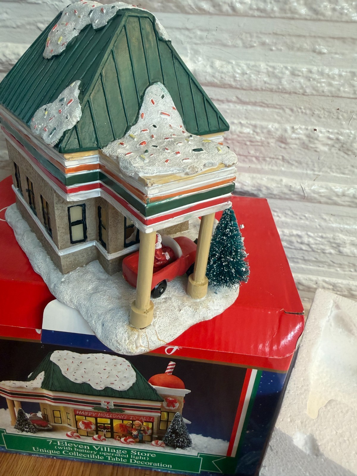 Winter Valley 7-Eleven Village Store Winter Valley #79481 – 2004