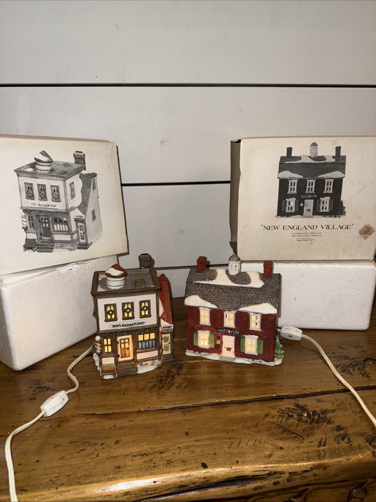 Dept 56 NE Village- Town Hall& Ben’s Barber Shop Boxed
