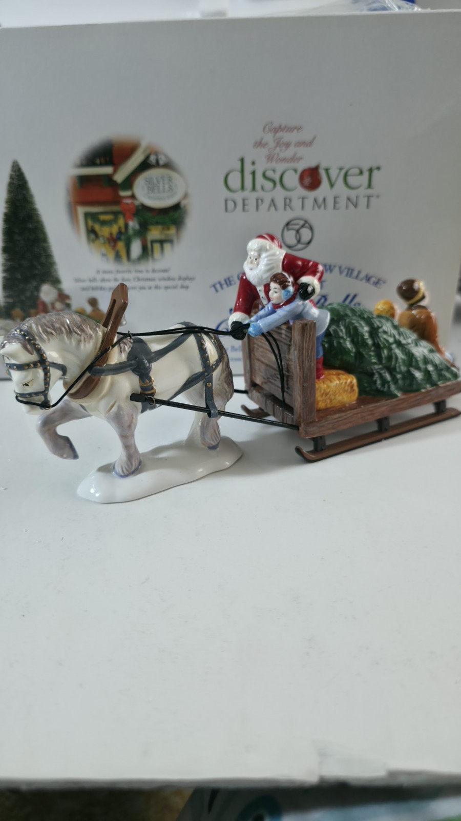 Dept 56 Silver Bells Christmas Shop Snow Village #55040 Gift Set Works, Complete