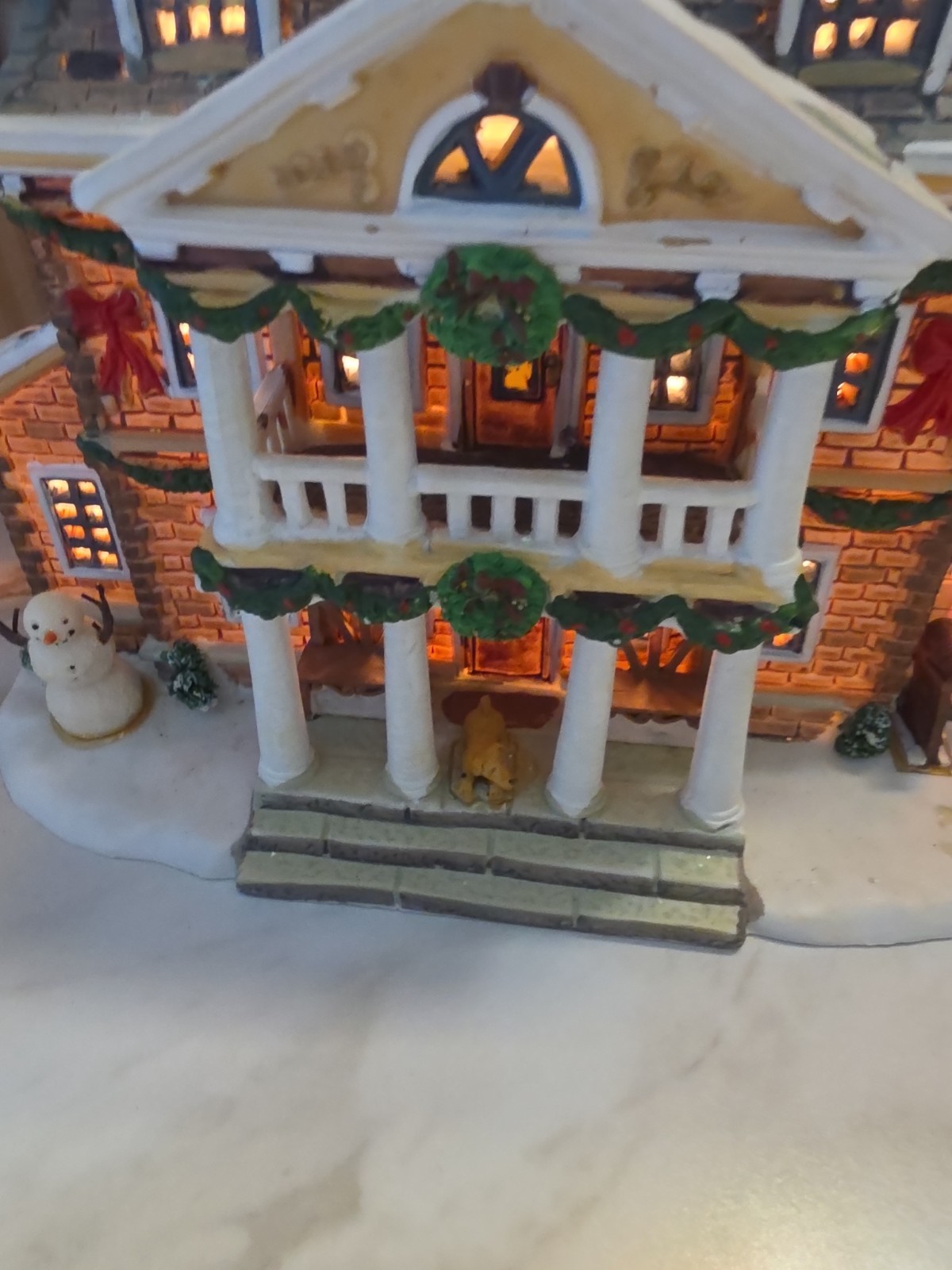 LEMAX Conover Estate Caddington Village Collection