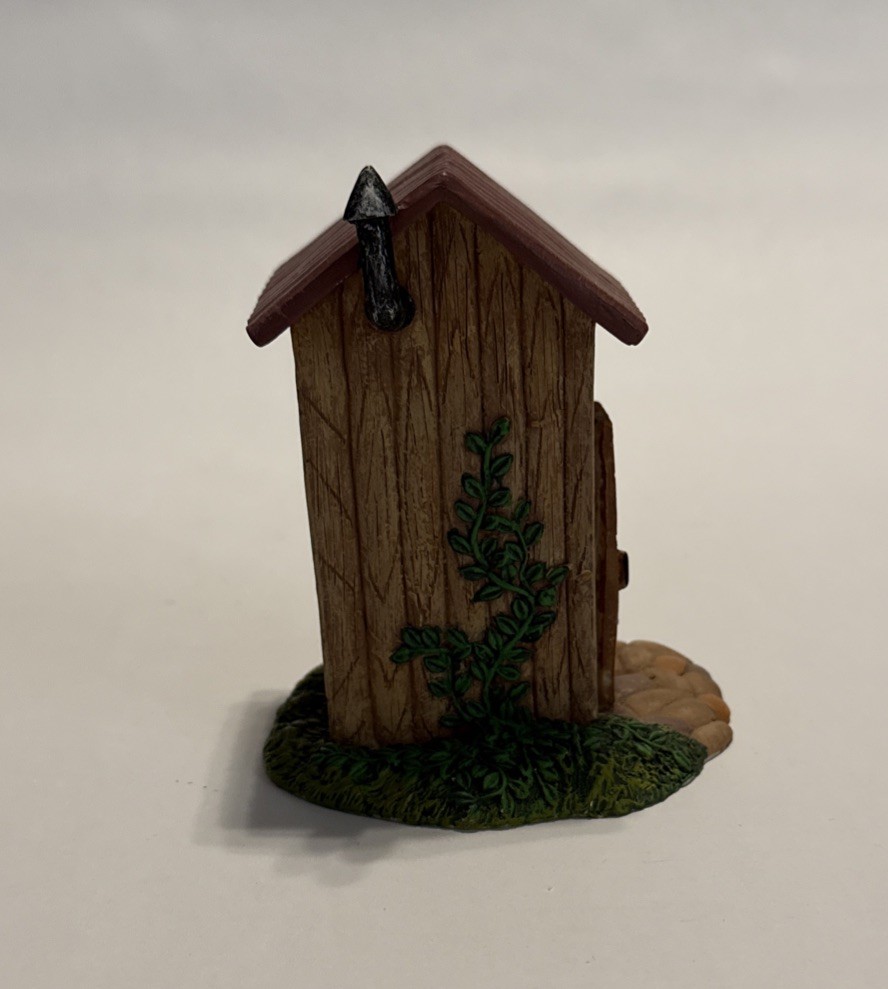 2006 Holiday Time Southern Ranch Collection Outhouse Christmas Village Cowboy