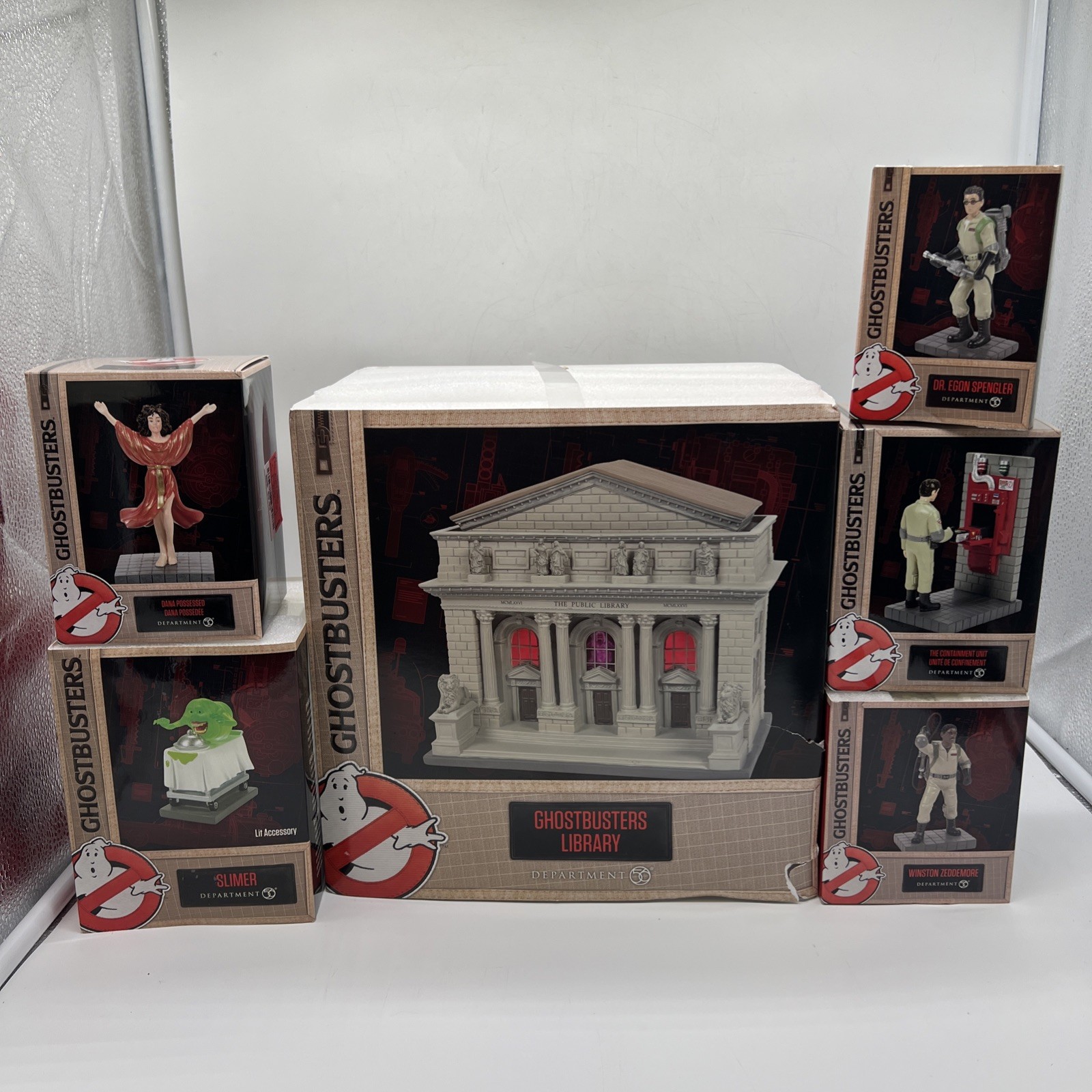 Ghostbusters Department 56 Library,Slimer ,Dr Egon Dana,Winston, Containment Lot
