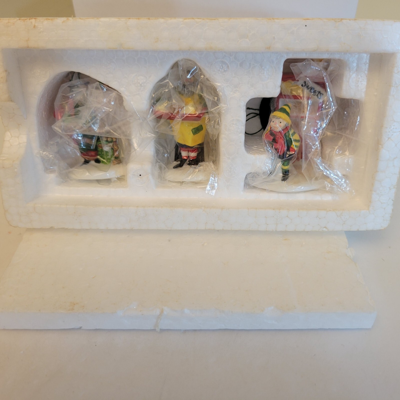 Dept 56 North Pole Village Baker Elves Set of 3, 5602-2 New in Box