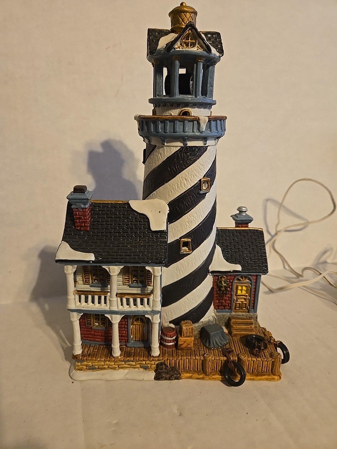 Lemax Village Collectibles Porcelain Lighted House Rotating Beacon 2001 WORKS
